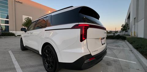 Kia Carnival 2025