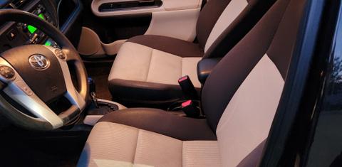Toyota Prius c 2013