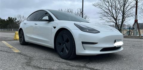 Tesla Model 3 2022