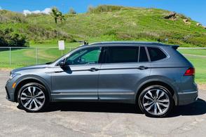 Volkswagen Tiguan car