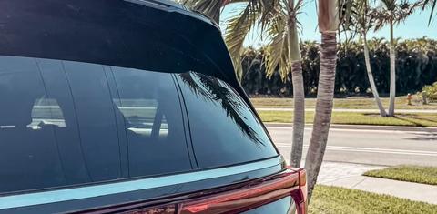 Kia Carnival Hybrid 2025