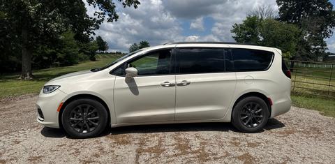 Chrysler Pacifica 2021