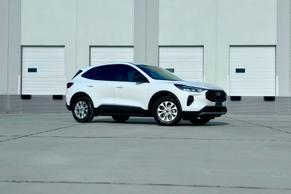 Ford Escape 2025 in Irving