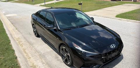 Hyundai Elantra 2023