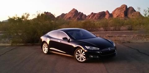 Tesla Model S 2012
