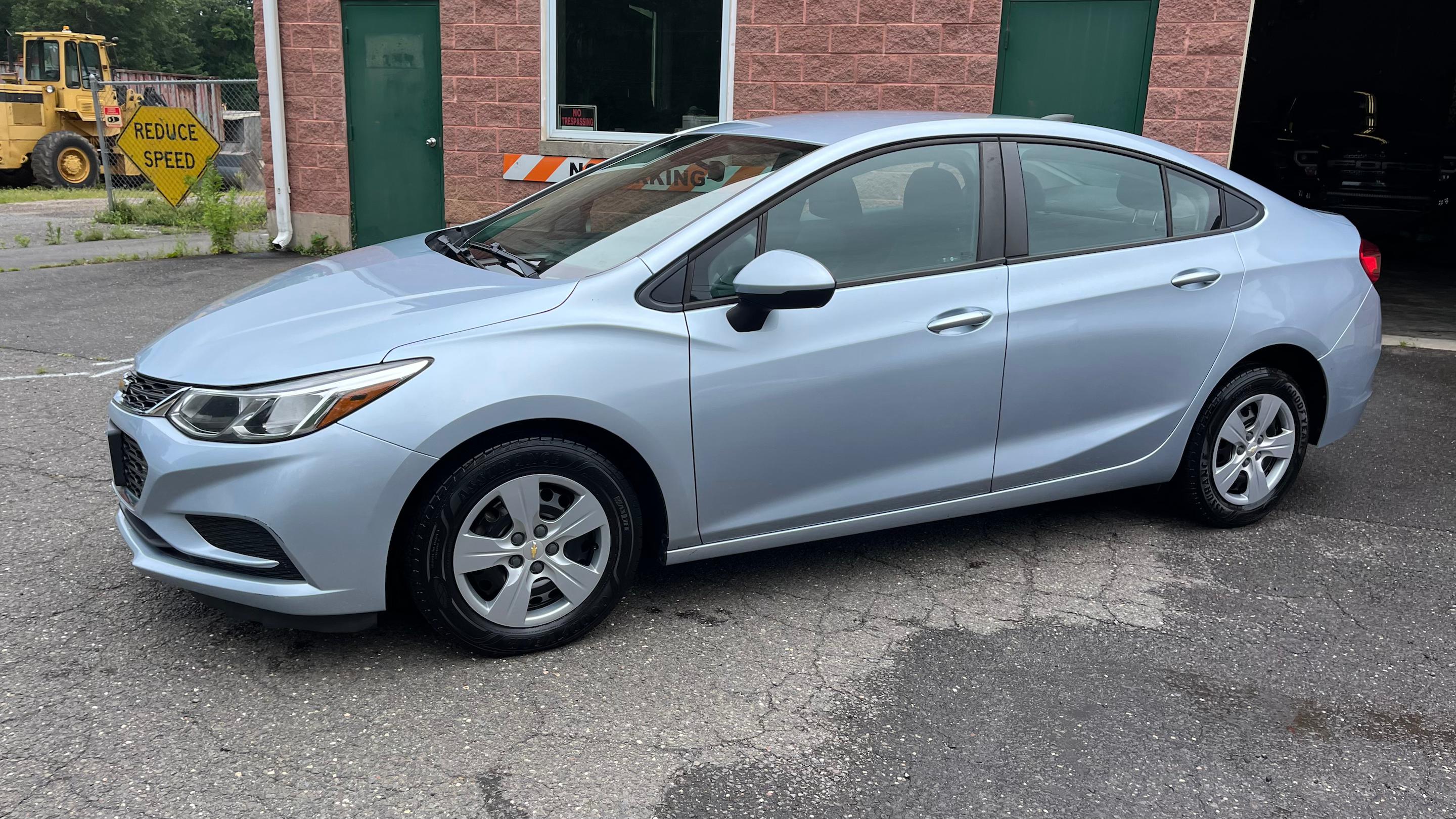 Chevrolet Cruze 2018 in Farmington, CT