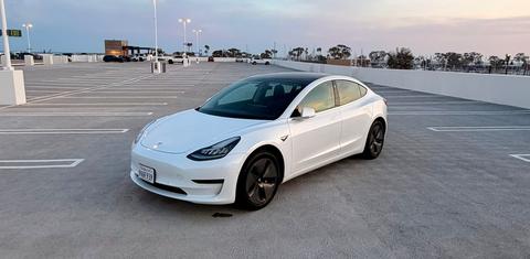 Tesla Model 3 2019
