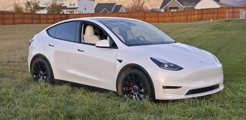 Tesla Model Y 2023