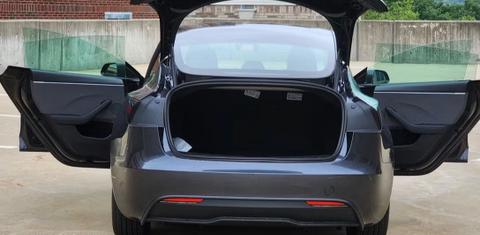 Tesla Model 3 2025