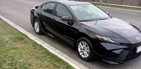Toyota Camry Hybrid 2025