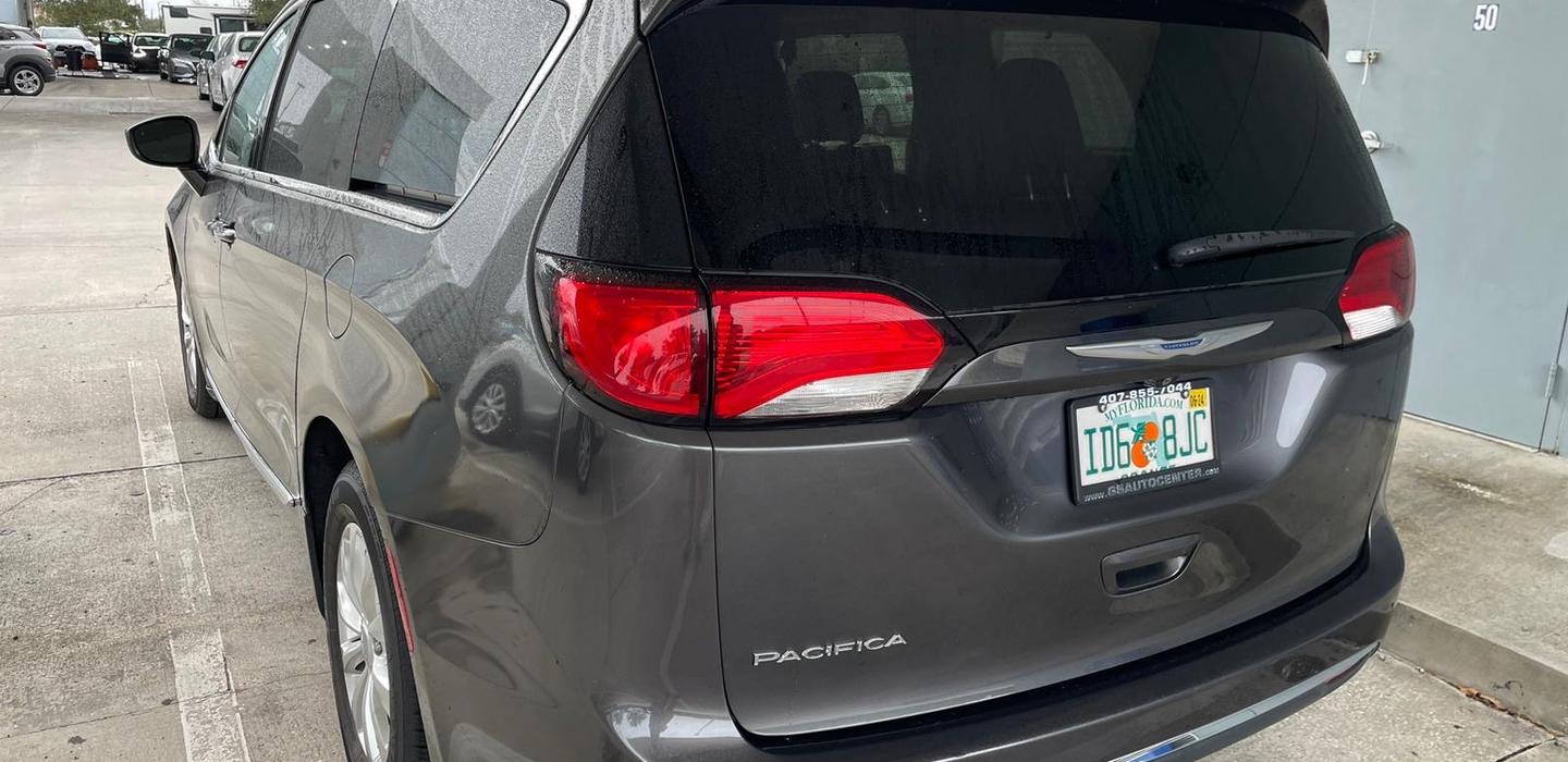 Chrysler Pacifica 2018 rental in Orlando, FL by GS Car Rental .. Turo