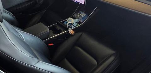 Tesla Model 3 2018