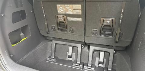 Kia CARNIVAL 2025