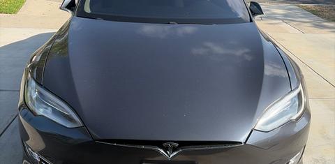 Tesla Model S 2018