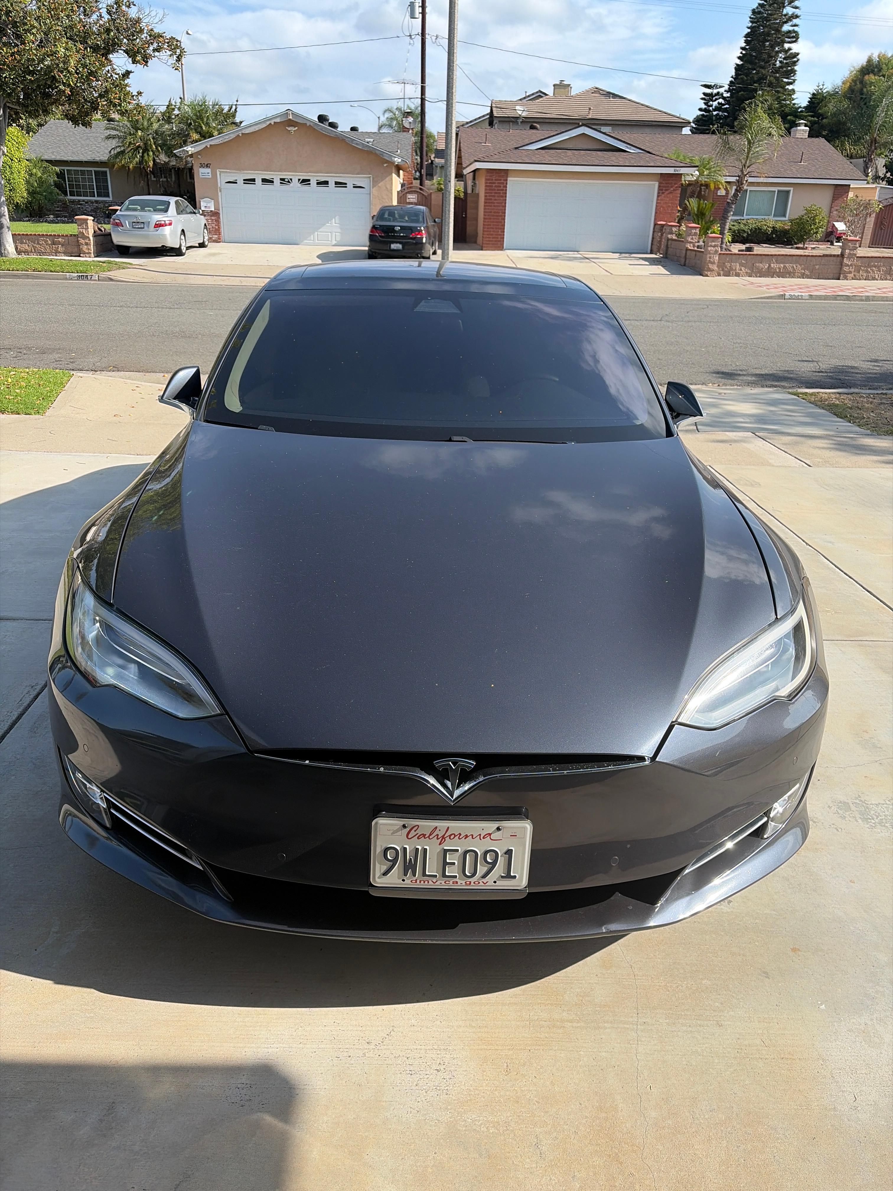 Tesla Model S 2018 in Anaheim, CA
