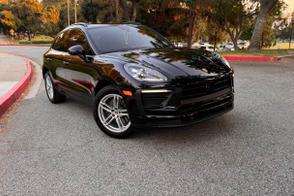 Porsche Macan car