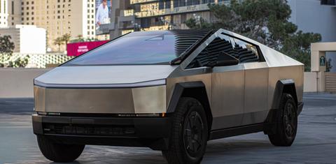 Tesla Cybertruck 2025