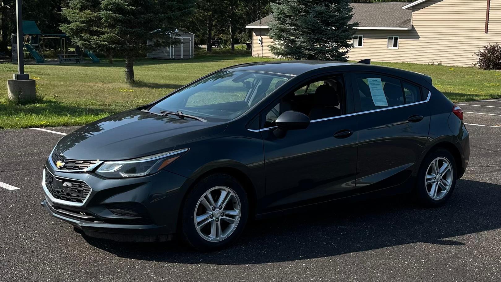 Chevrolet Cruze 2017 in Saint Paul, MN