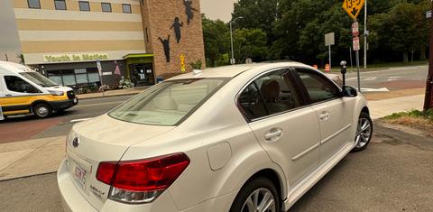 Subaru Legacy 2014