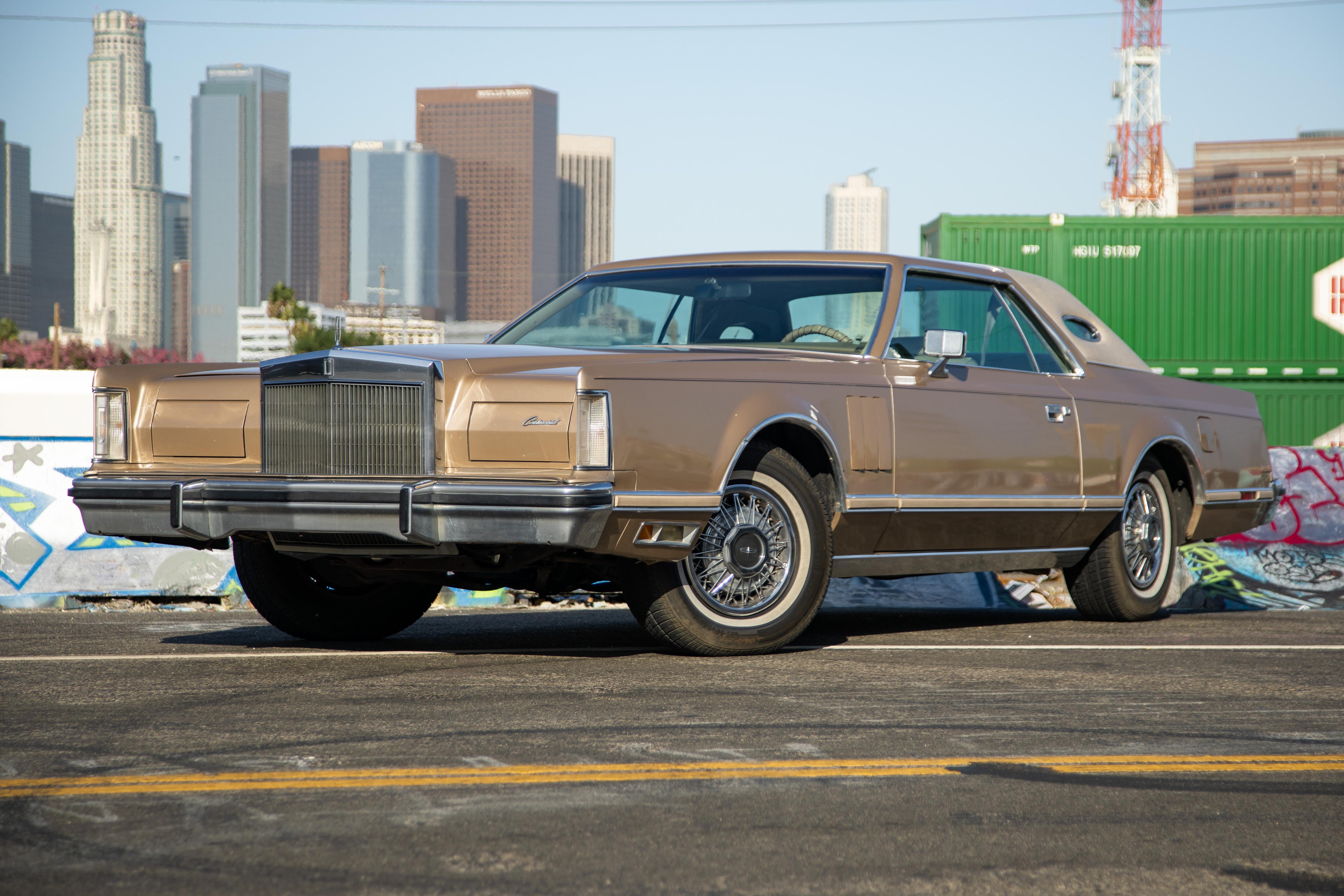 Lincoln Continental 1979 in Los Angeles, CA