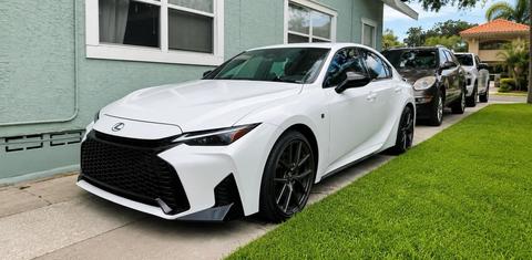 Lexus IS 2026