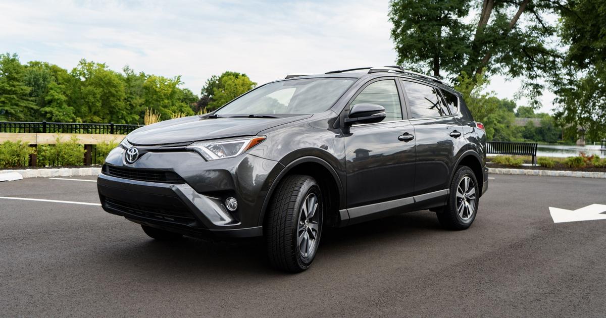 Toyota RAV4 2016 rental in Princeton, NJ by Davin I. Turo