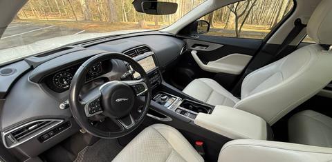 Jaguar F-PACE 2019