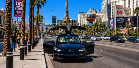 Tesla Model X 2024