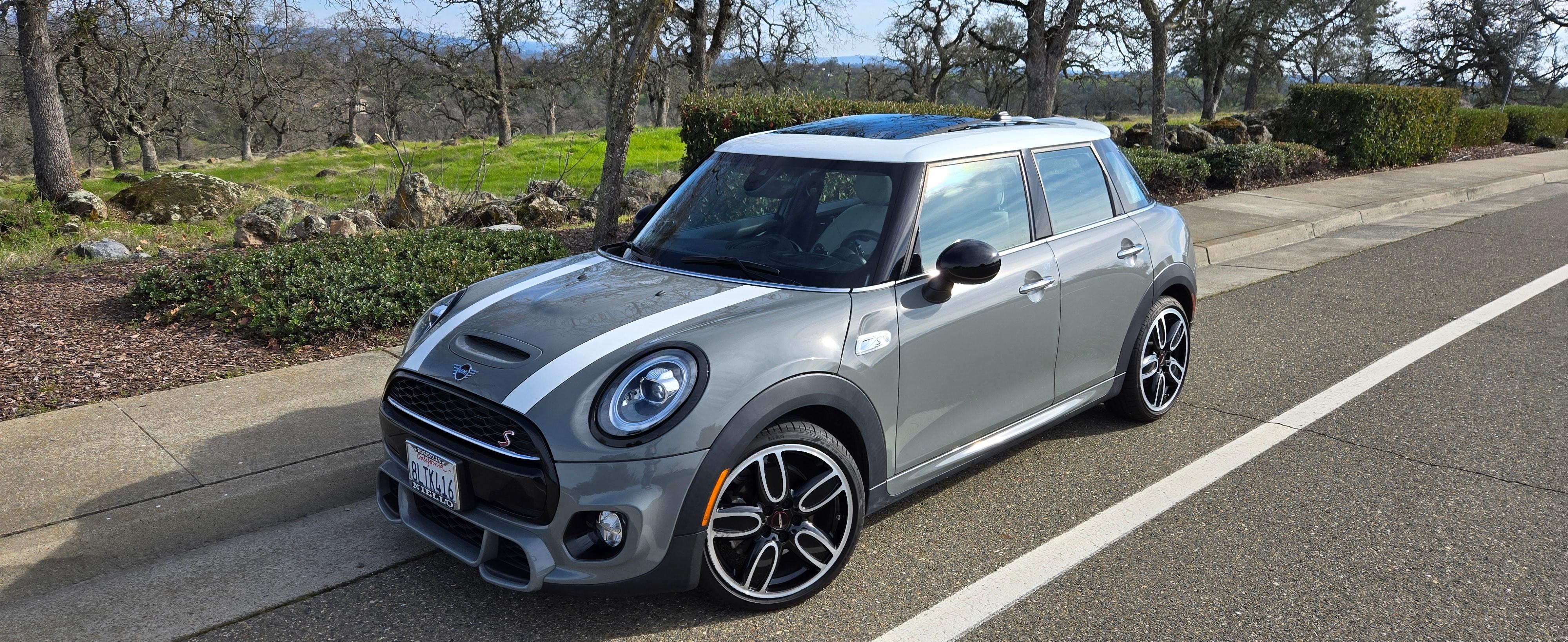 MINI Hardtop 4 Door 2019 in Roseville, CA