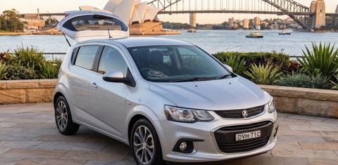 Holden BARINA 2017