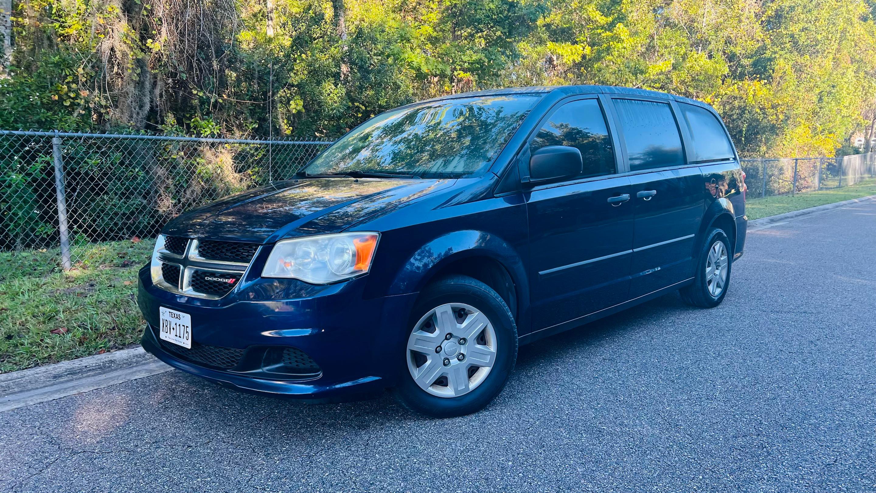 Dodge Grand Caravan 2013 in Jacksonville, FL