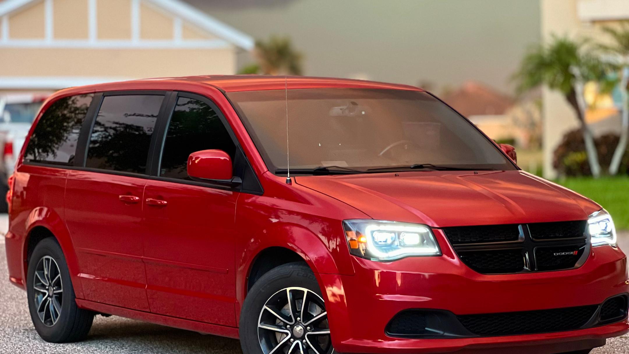 Dodge Grand Caravan 2016 in Ruskin, FL