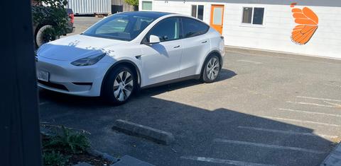 Tesla Model Y 2021