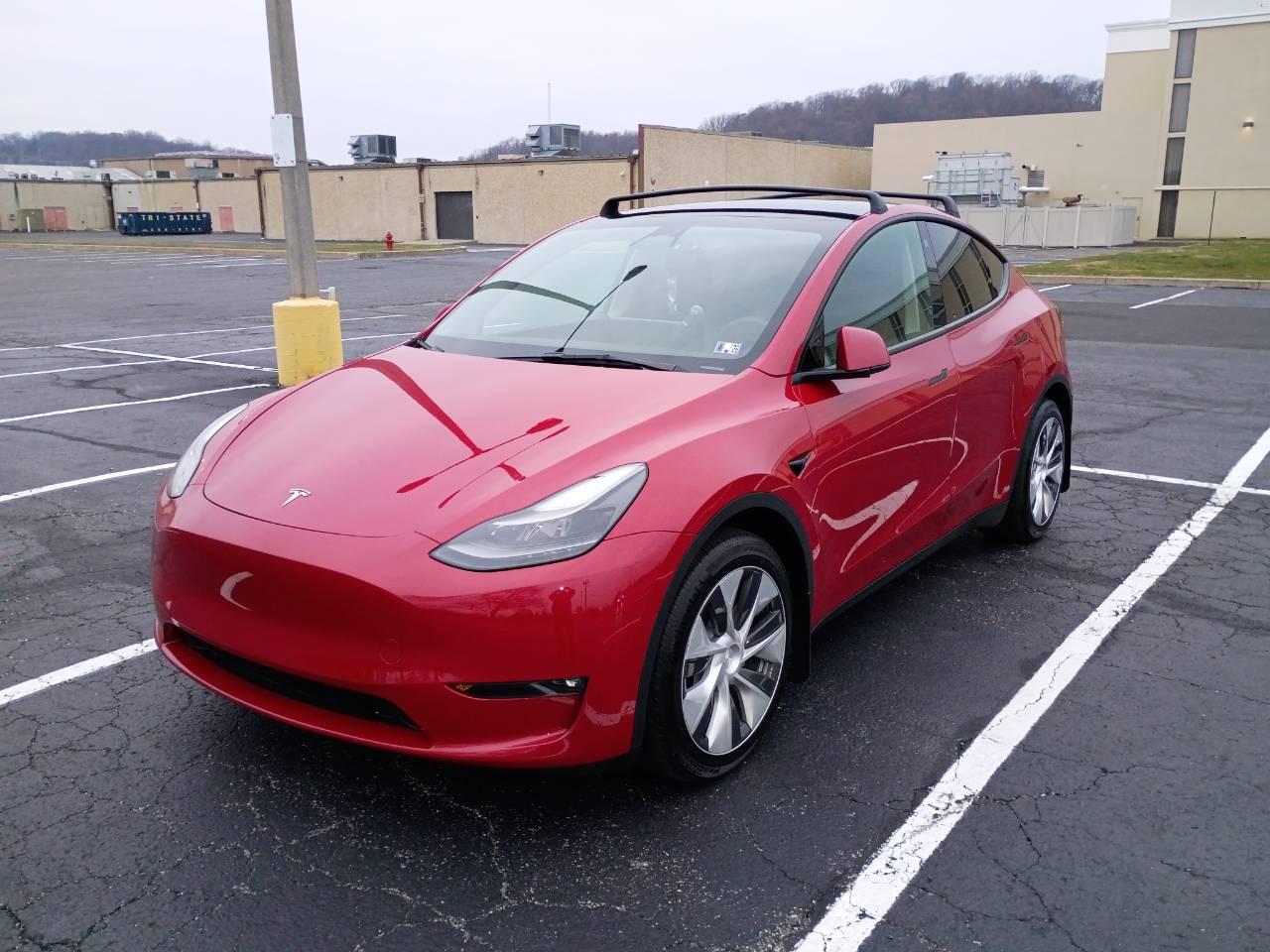 Tesla Model Y 2023 in Morgantown, PA