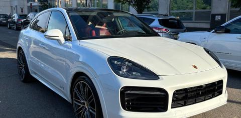 Porsche Cayenne 2021