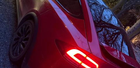 Tesla Model X 2023