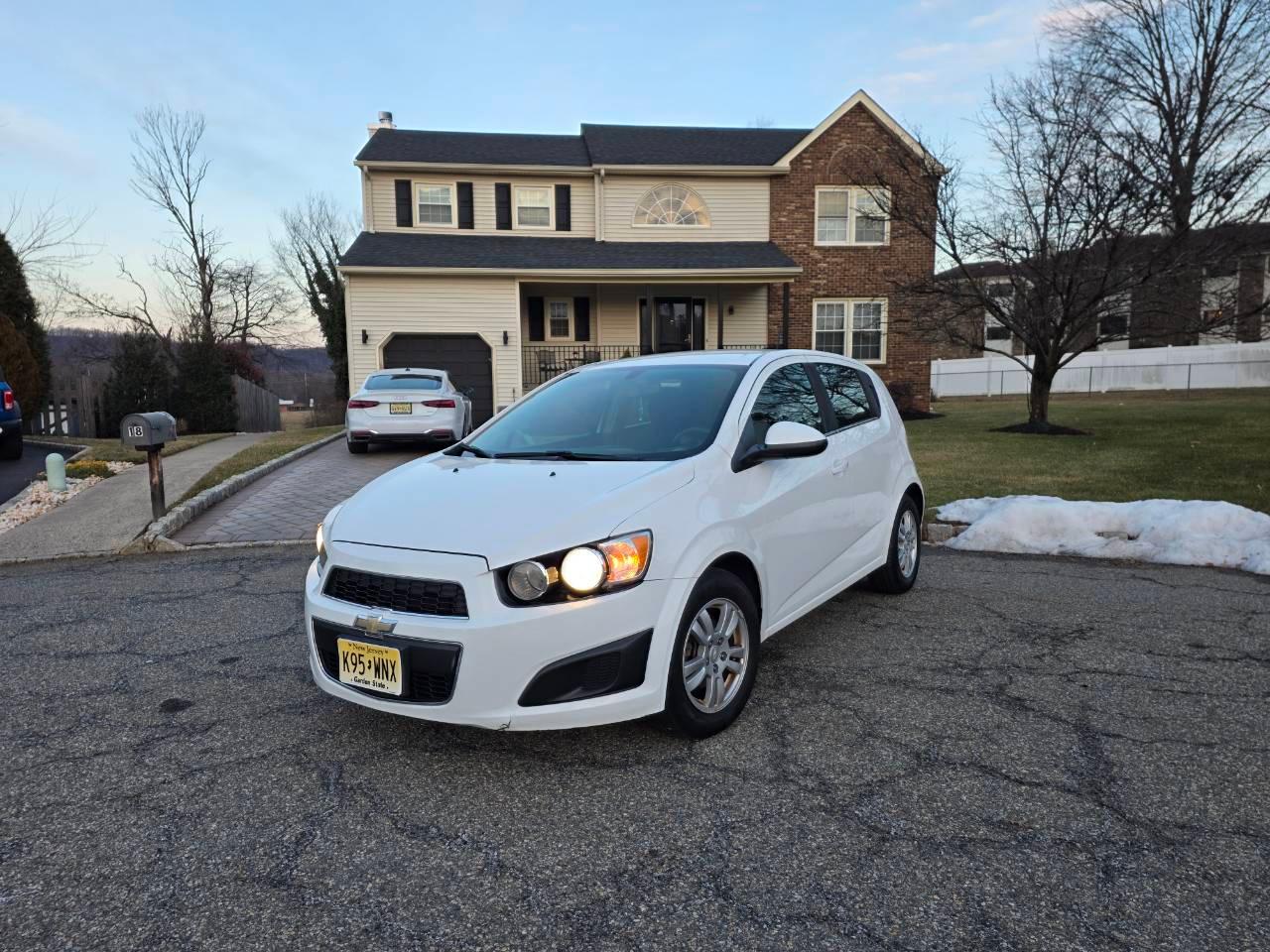 Chevrolet Sonic 2015 in 