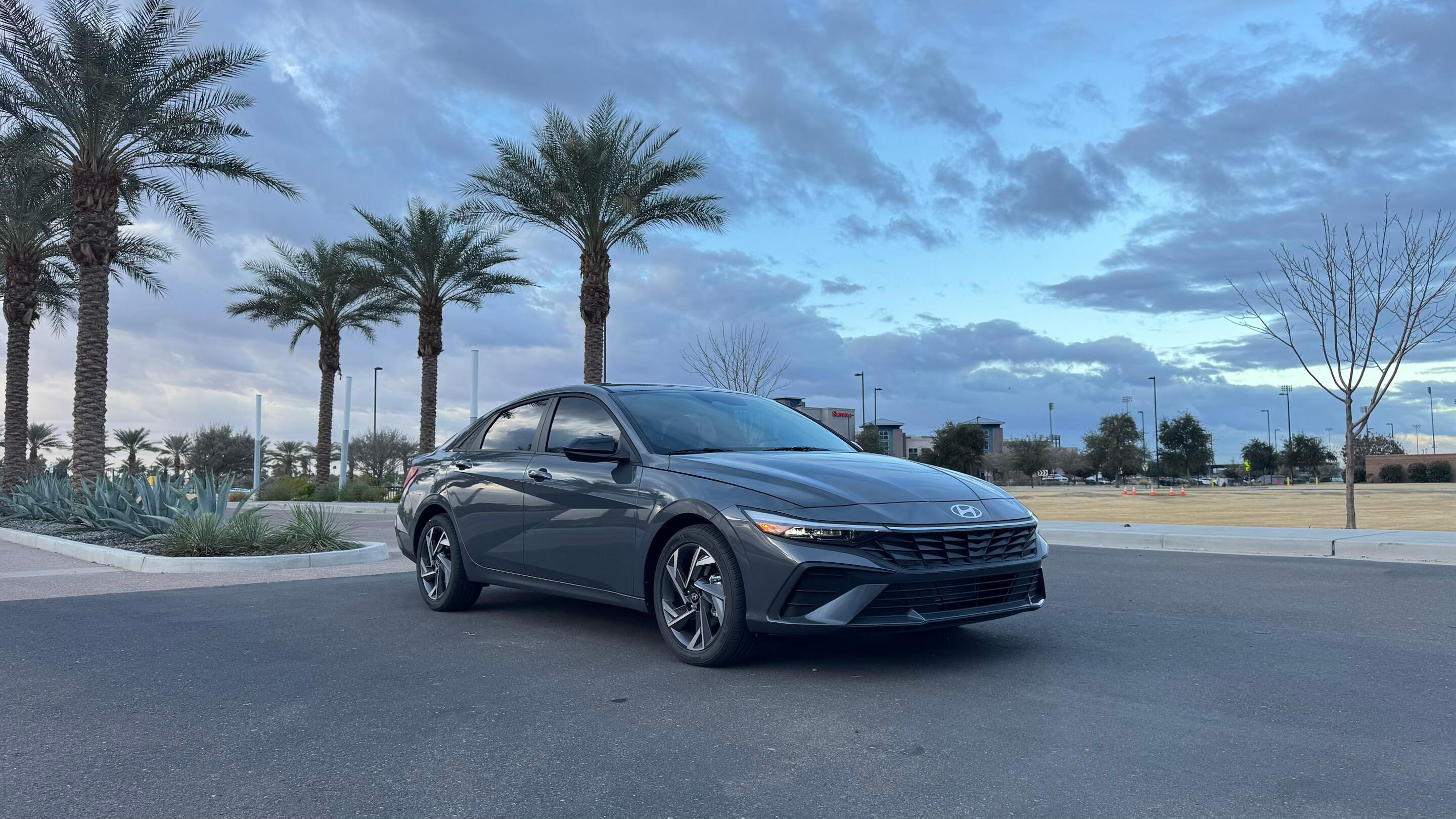 Hyundai Elantra 2025 in Phoenix, AZ