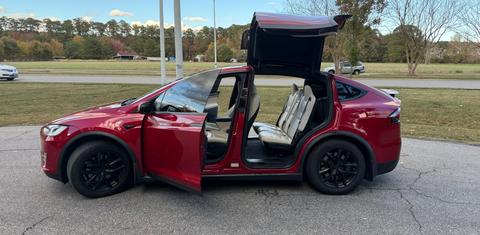 Tesla Model X 2020