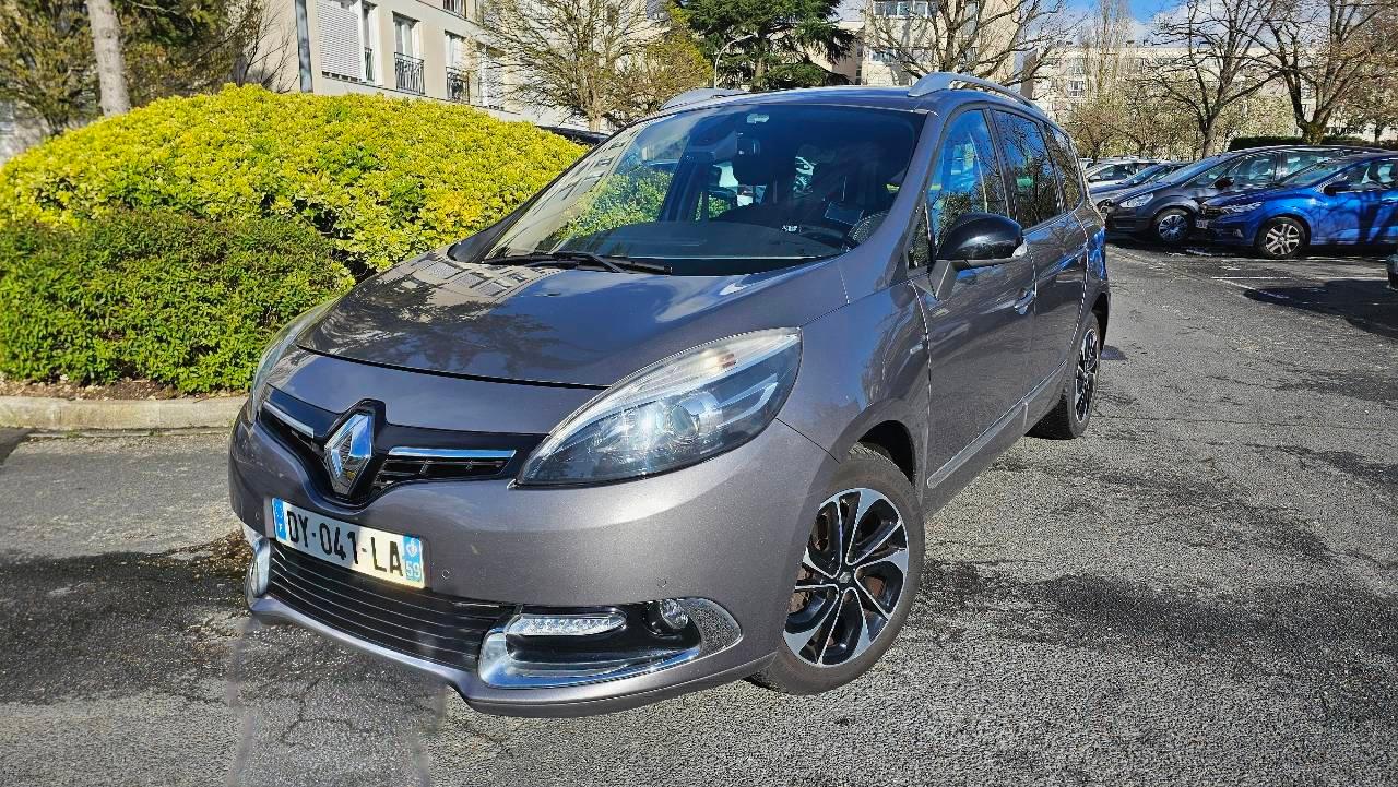 Renault GRAND SCENIC III 2015 à Bry-sur-Marne
