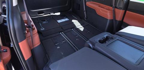 Kia Carnival Hybrid 2026