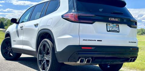 GMC Acadia 2024