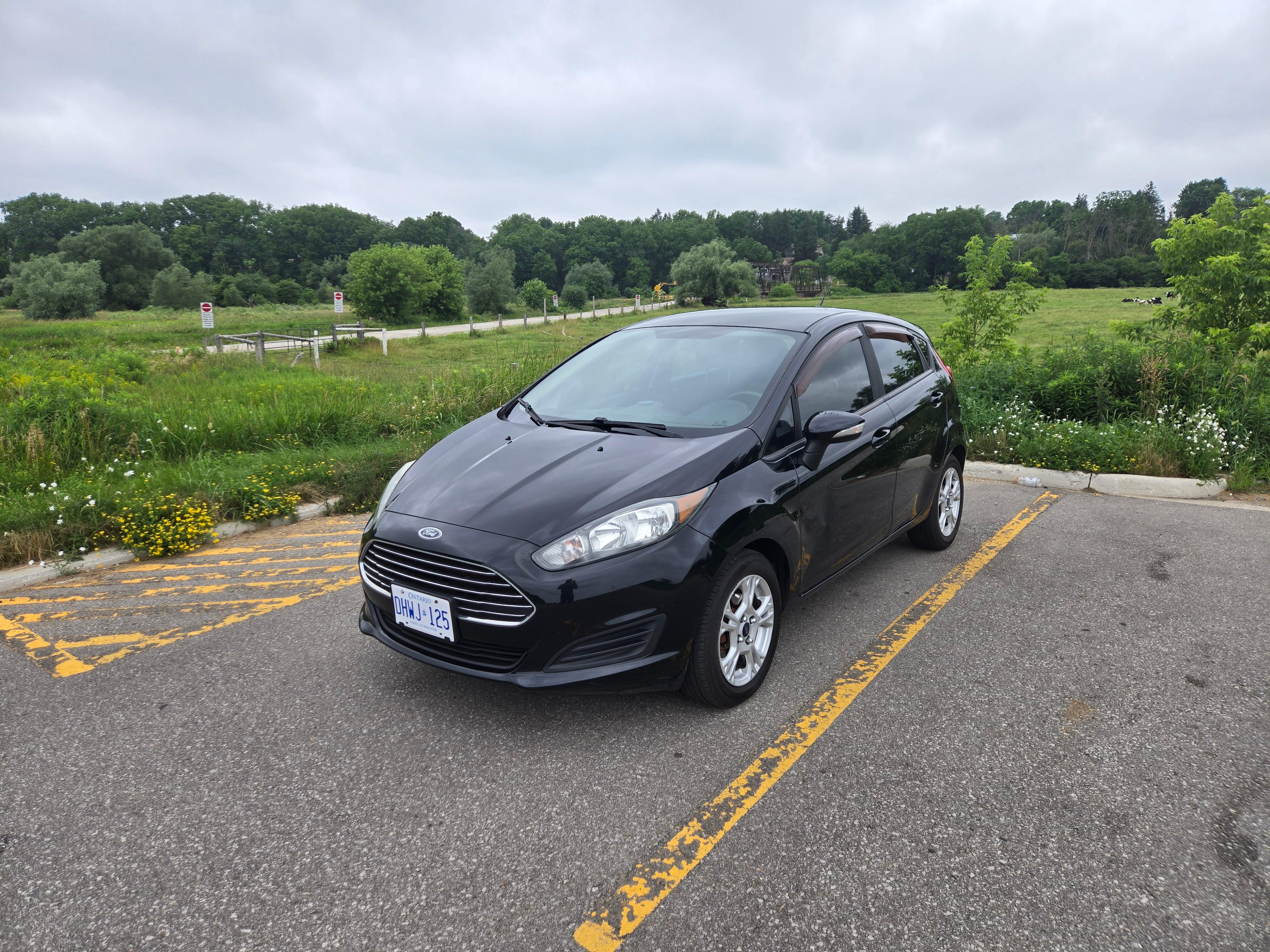 Ford Fiesta 2016 in Waterloo, ON