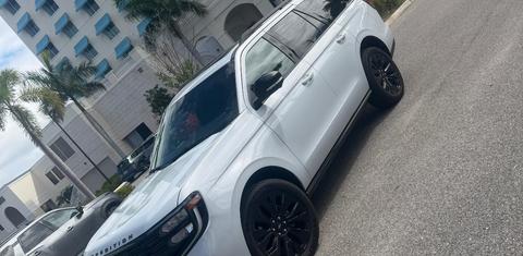 Ford Expedition 2025