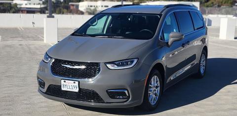 Chrysler Pacifica 2022