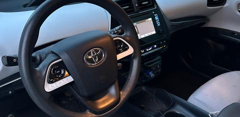Toyota Prius 2016