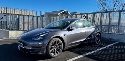 Tesla MODEL 3 2021