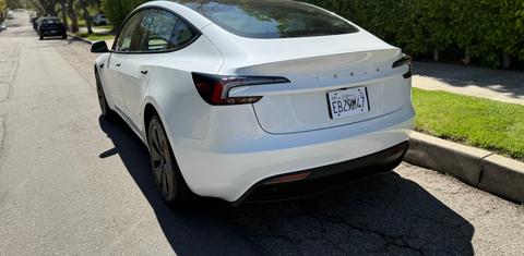Tesla Model 3 2025