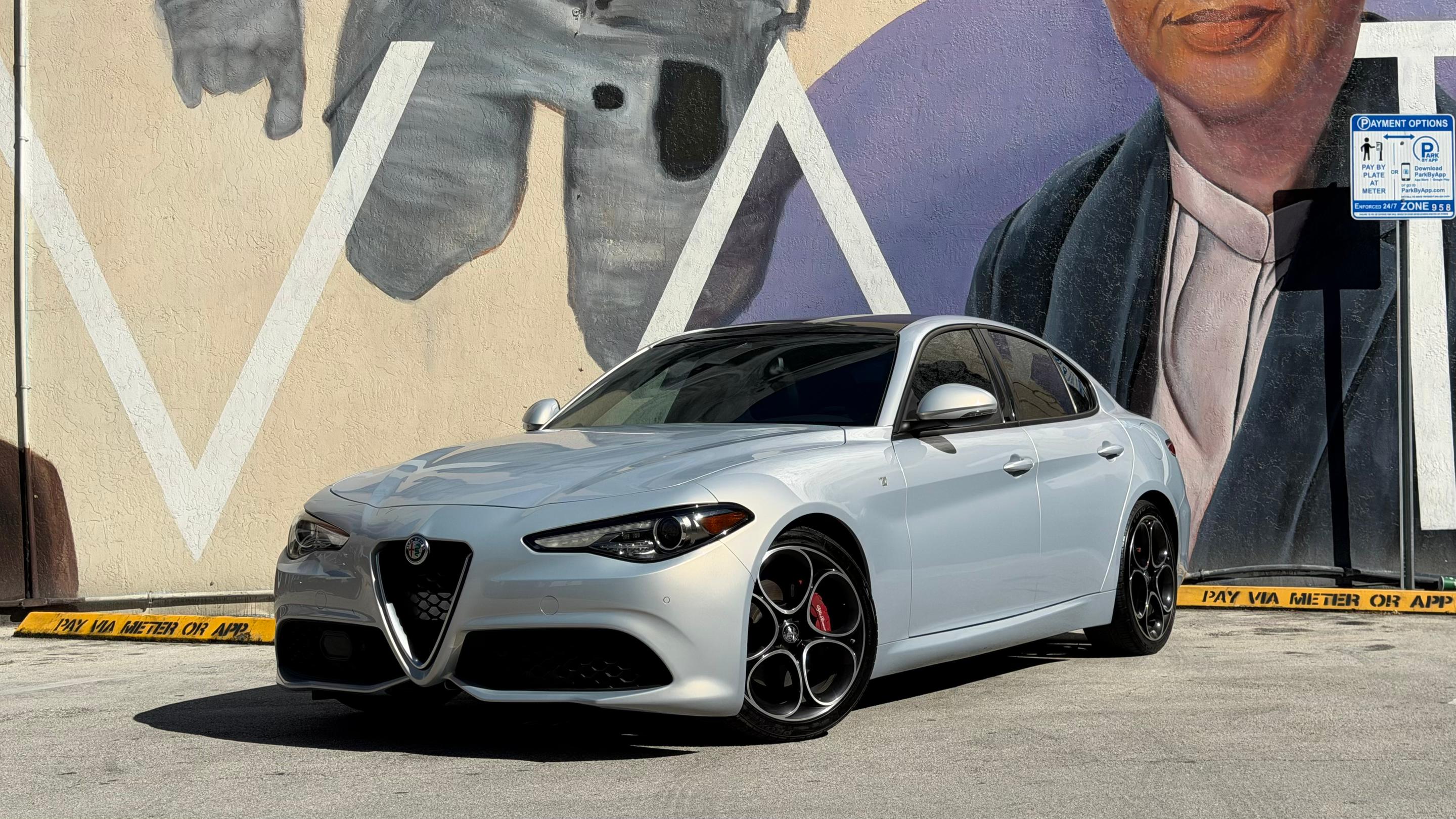 Alfa Romeo Giulia 2022 in Hollywood, FL