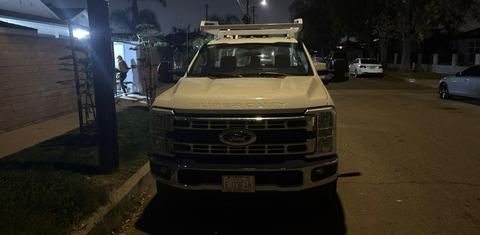 Ford Super Duty F-350 2024